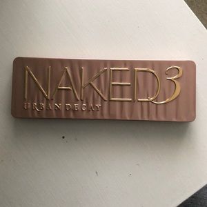 Brand new makeup pallet